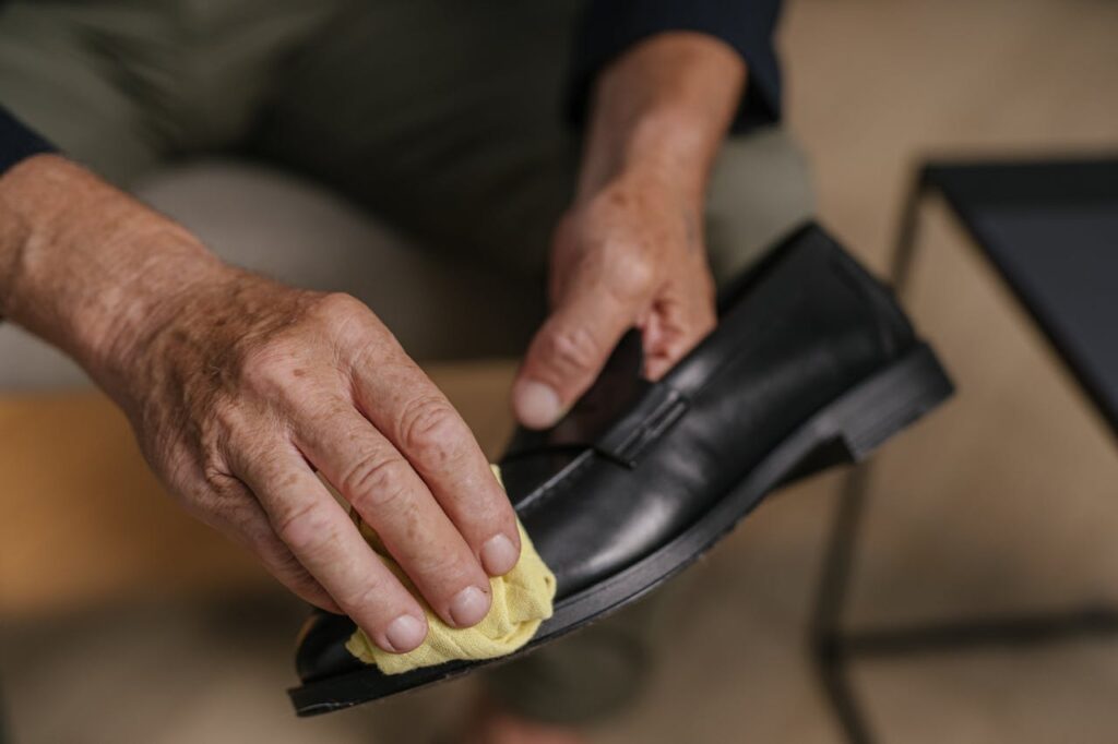 Shoe Repair in Noida